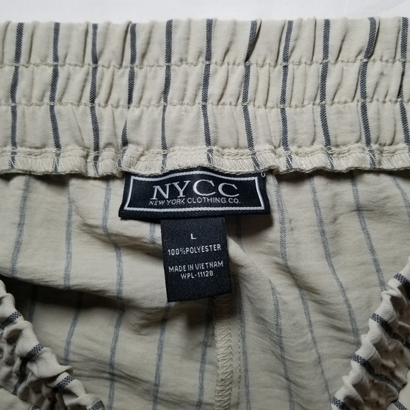 NWT New York Clothing Co. Loose Fit Striped Pants - Picture 3 of 5